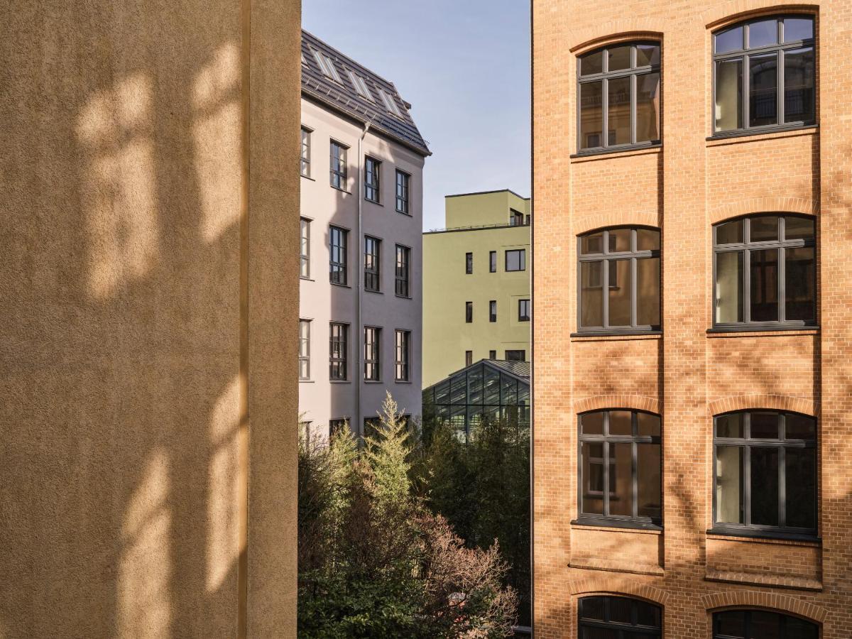 Отель Sly Берлин Экстерьер фото Residential buildings in Berlin