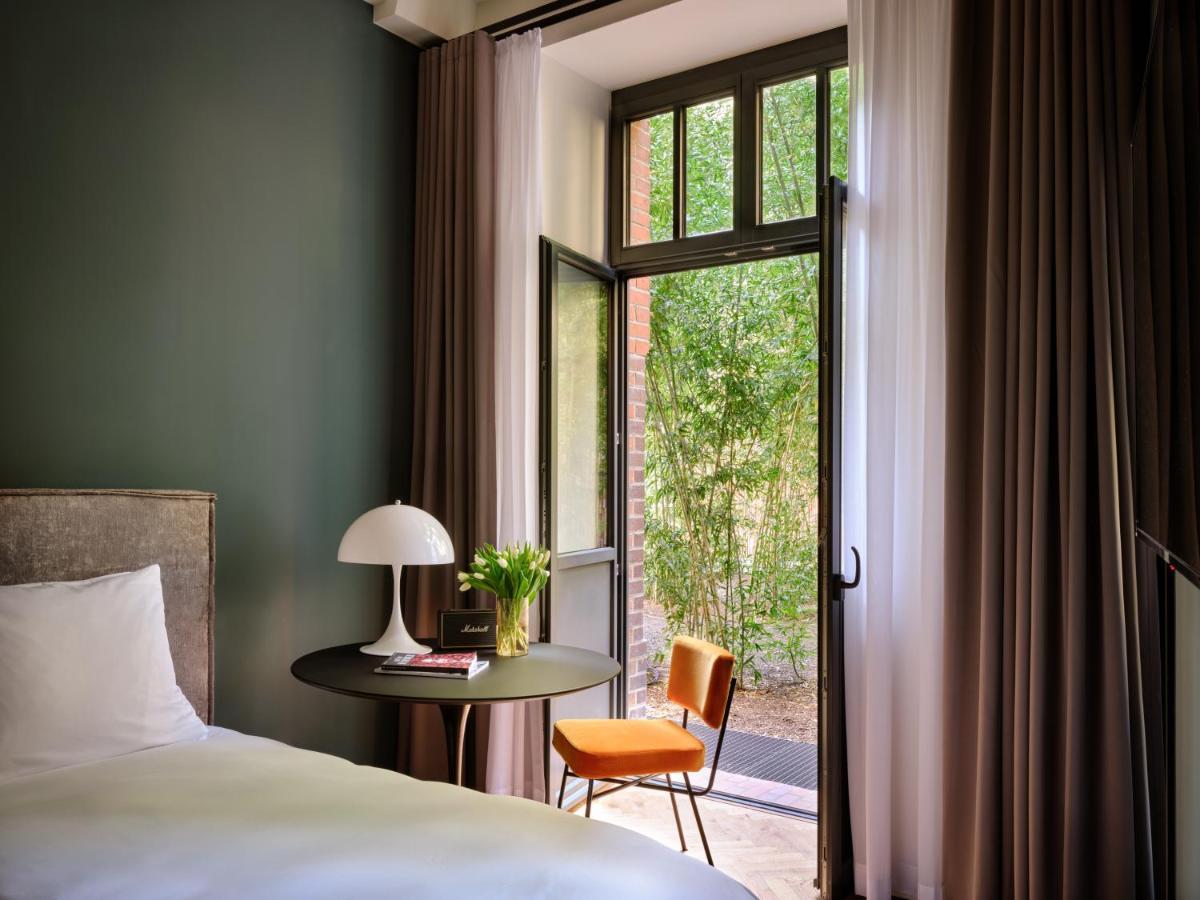 Отель Sly Берлин Экстерьер фото A room at the Hotel